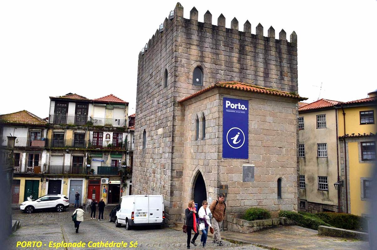 1623- Porto- Cathedrale.jpg